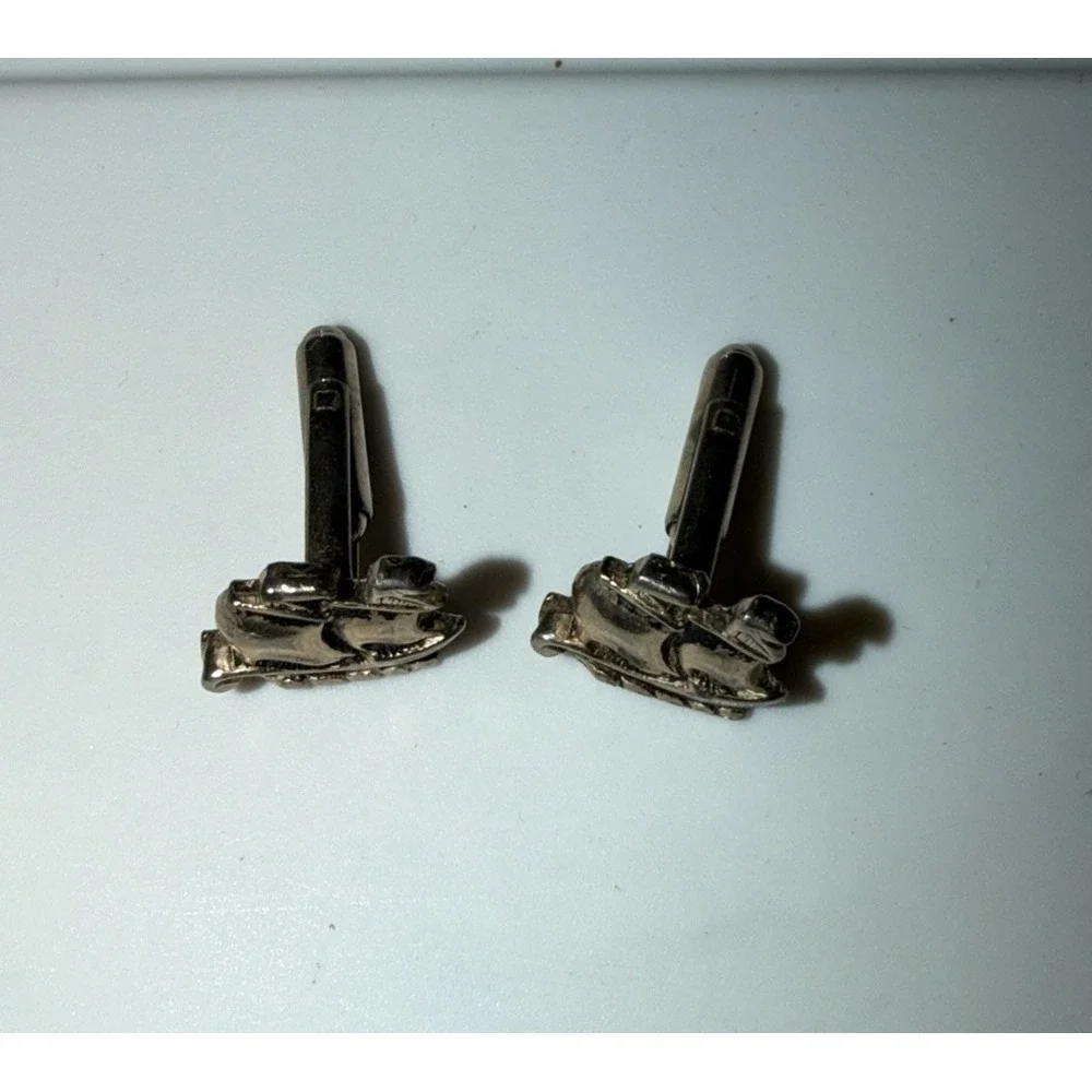VINTAGE - Men's Sailboat Metal Cufflinks, Nautical Gold